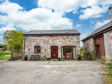 Beudy Bach Barn (OC-BN046) Beudy Bach Barn (OC-BN046)