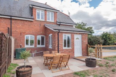Sheephouse Cottage (OC-T45450) Sheephouse Cottage (OC-T45450)