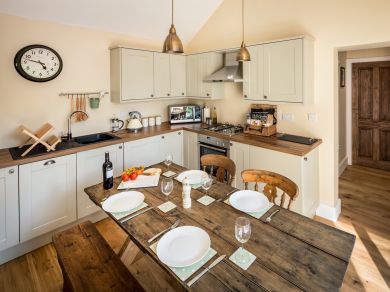Peak Garden Cottage (OC-SKN18) Peak Garden Cottage (OC-SKN18)