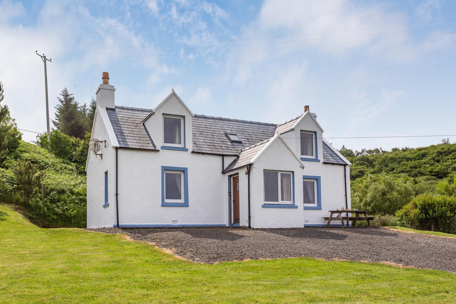 Isle of Skye Waterside Holiday Cottage