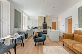Harris Apartment - Millers House