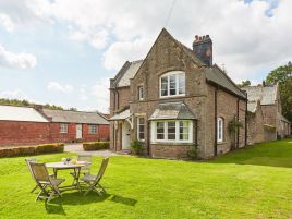 Warren Lodge