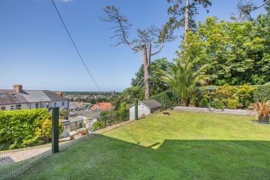 Garden Flat - Uphill (OC-G32527)