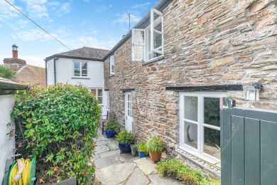 The Cottage, Helford (OC-HCCOTT)