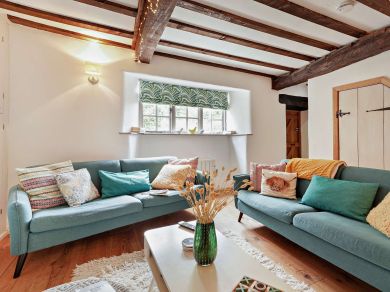 Elephant Cottage Bloxham (OC-49241) Elephant Cottage Bloxham (OC-49241)