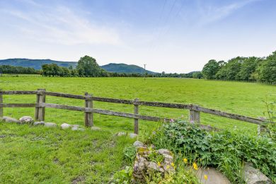Stoneyburn - Bassenthwaite (OC-S32385)