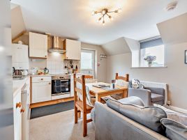Cosheston Apartments 4