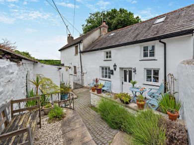 The Cottage In Hartland (OC-54347)