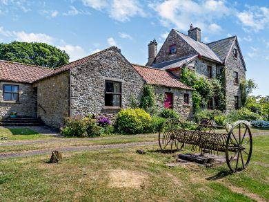 Hayrake Cottage (OC-92356) Hayrake Cottage (OC-92356)