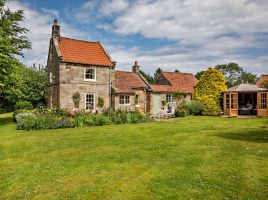 The Retreat - Sandsend