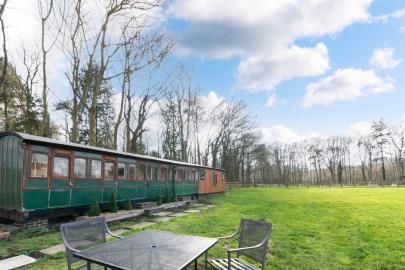 The Railway Carriage (OC-RAILCA)