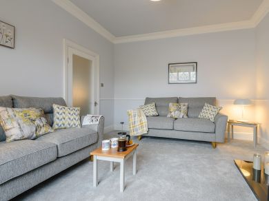 Old Colwyn Coastal Retreat (OC-78154) Old Colwyn Coastal Retreat (OC-78154)