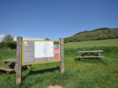Skirrid Bolt Hole Sauna & Hot Tub (OC-58311)
