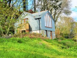 The Coach House Looe Valley Vineyard