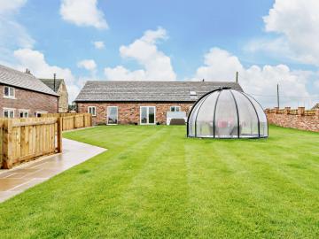 Stoneleigh Lodge - Wintersett (OC-93235)