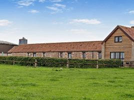 Twinway Farm - The Old Cow House