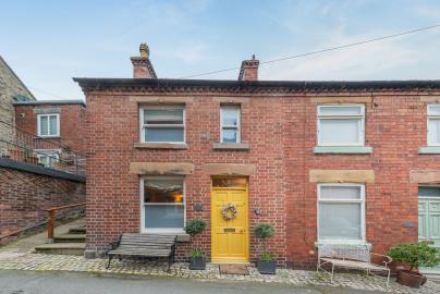 Little Red Brick (OC-L42652)