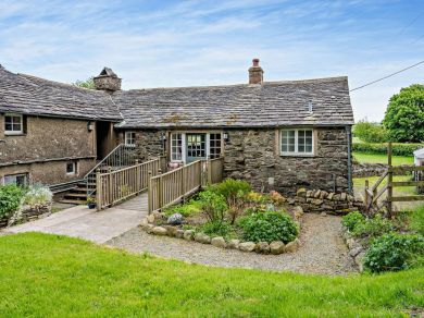Middle Farm Cottage (OC-91232) Middle Farm Cottage (OC-91232)