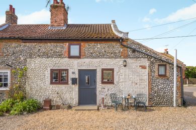 Flint Cottage - Bodham (OC-F28112)