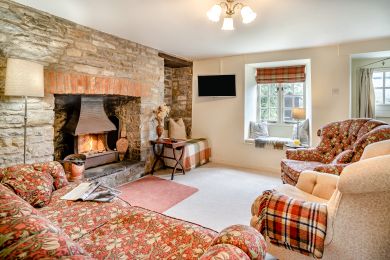 Corner Cottage - Cowbridge (OC-C33064)