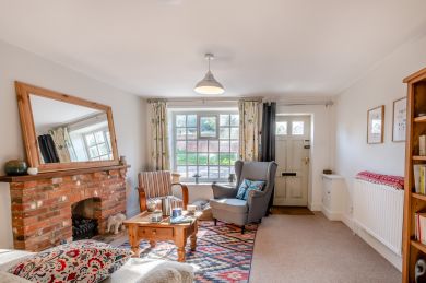 Cobblers Cottage - Wangford (OC-C18609)