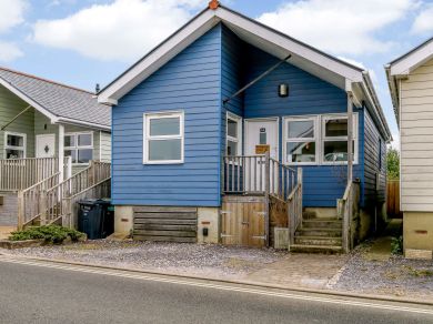 Sea Breeze - Cowes (OC-73374)