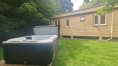 Evelyn at Rosehill Lodges (OC-R44800) Evelyn at Rosehill Lodges (OC-R44800)