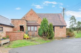 Garden Cottage at Stratford Upon Avon