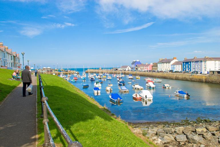 Pen Cei Apartment | Pen Cei Apartment in Aberaeron