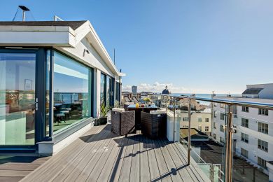 Penthouse on the Seafront (OC-W27466)