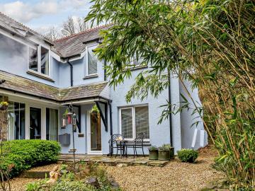 Primrose Cottage At Greatrock Farm (OC-PRIMC)