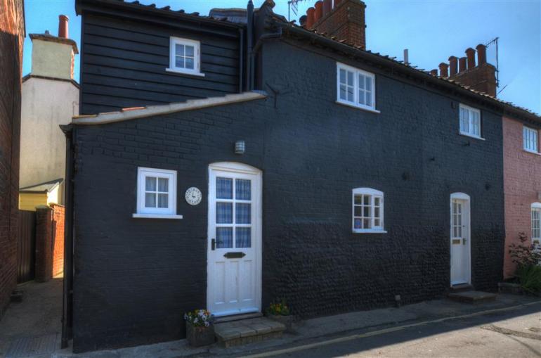 Black Cottage Black Cottage in Southwold