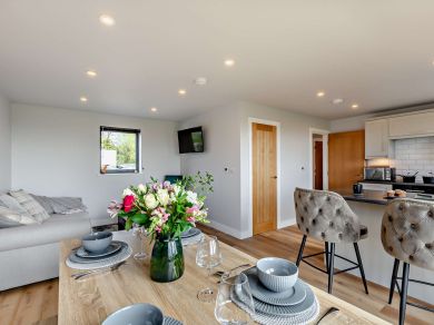 Hyll View Cottage (OC-94056) Hyll View Cottage (OC-94056)