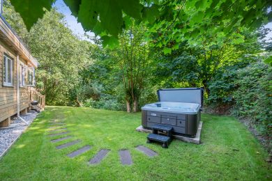 Evelyn at Rosehill Lodges (OC-R44800) Evelyn at Rosehill Lodges (OC-R44800)