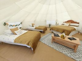 Beachside - Lindsway