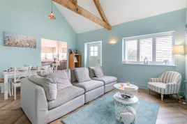 The Milking Parlour - Heavenly Views Cot