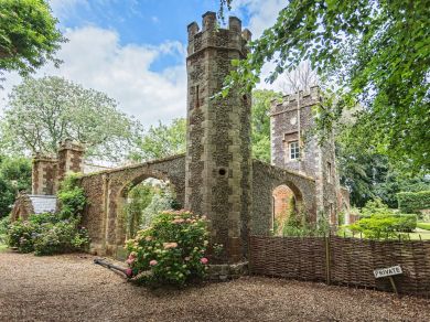 The Folly (OC-92177) The Folly (OC-92177)