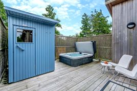 Kingfisher Lodge