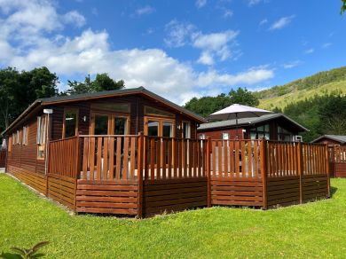 Froswick Lodge (OC-90476) Froswick Lodge (OC-90476)