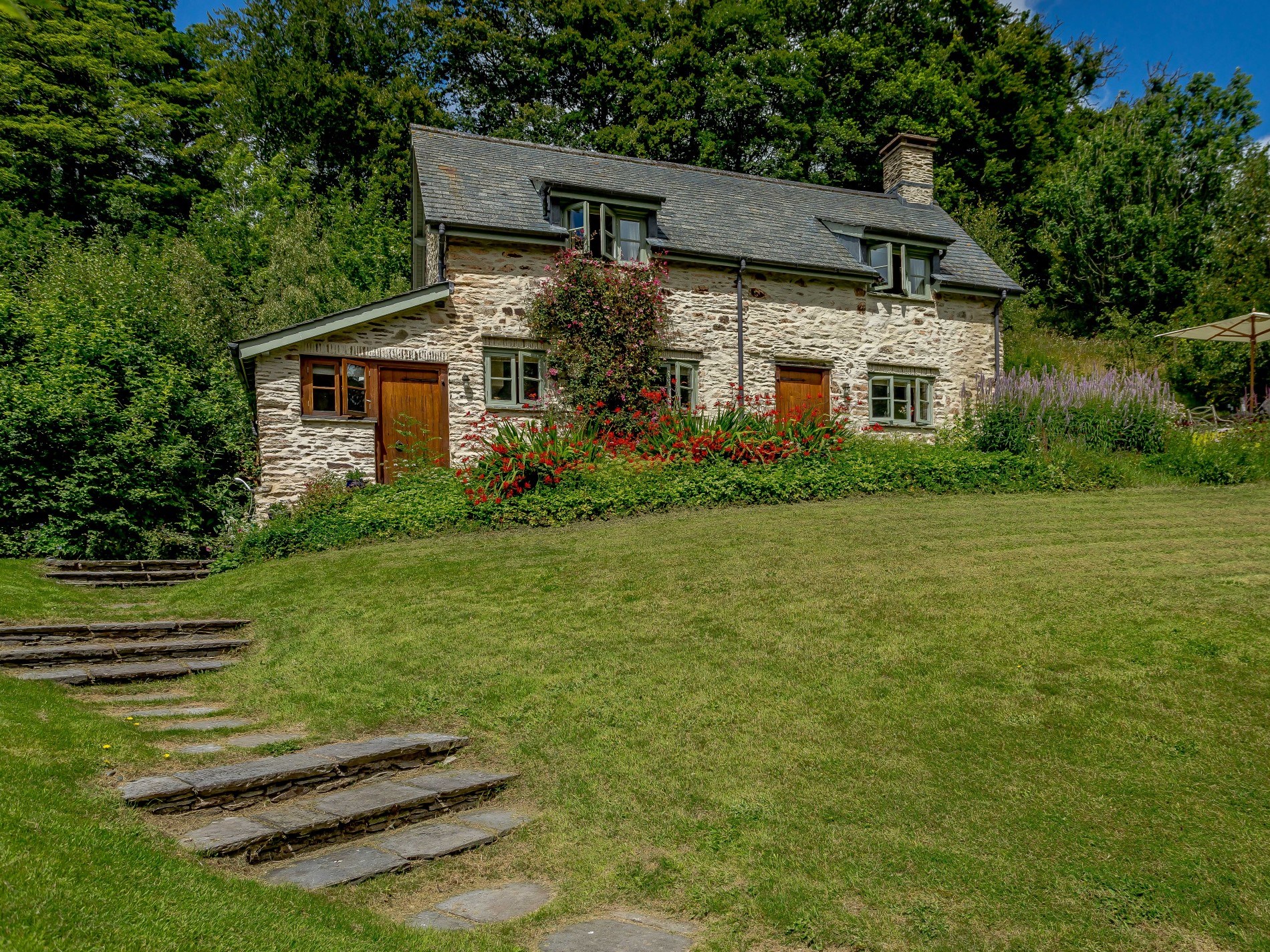 Bailiffs Cottage