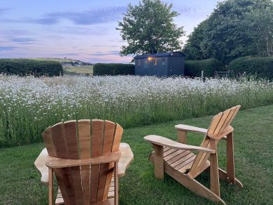The Curlew Shepherds Hut (OC-87592) The Curlew Shepherds Hut (OC-87592)