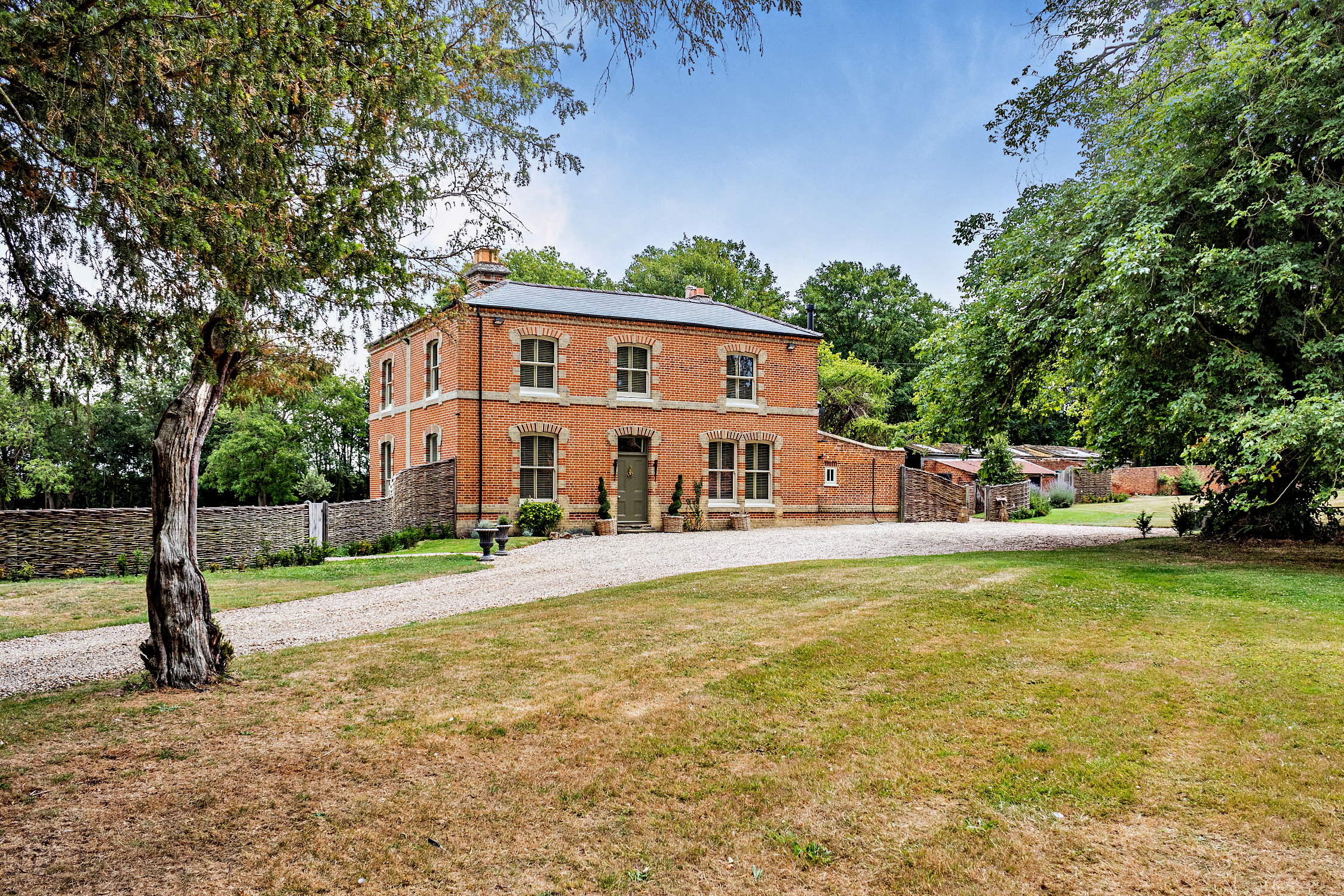 Branches Park Old Farmhouse | Branches Park Old Farmhouse in Cowlinge ...