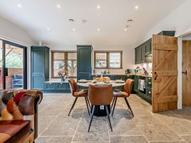 Hay's Wood 14