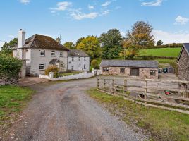 Dan-y-crug Farmhouse