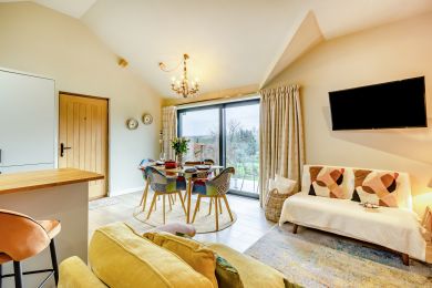 The Granary Lodge - Thorncombe (OC-T34792)