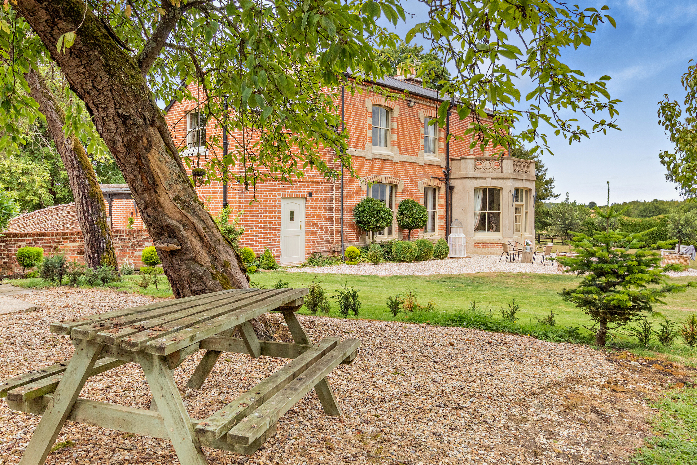 Branches Park Old Farmhouse | Branches Park Old Farmhouse in Cowlinge ...