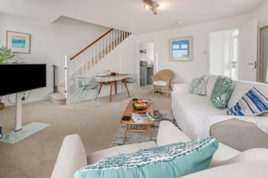 No.1 Porthgwidden Studios (OC-P29852) No.1 Porthgwidden Studios (OC-P29852)