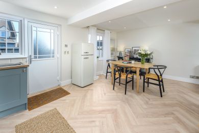 Watergate Cottage (OC-COQ121) Watergate Cottage (OC-COQ121)