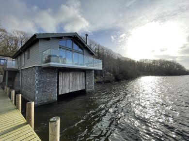 Boathouse on Windermere (OC-B30231)