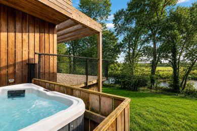 Heron Lodge (OC-H35064) Heron Lodge (OC-H35064)